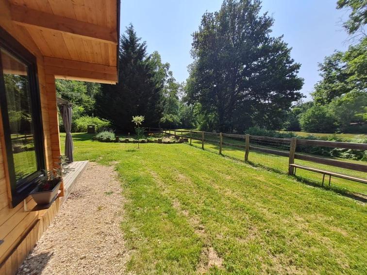 Chalet Olivier Flere-la-Riviere 外观 照片