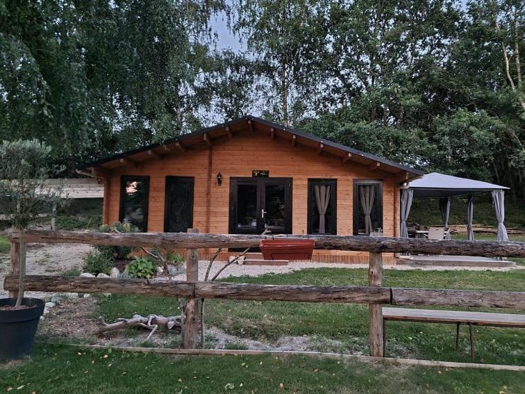 Chalet Olivier Flere-la-Riviere 外观 照片